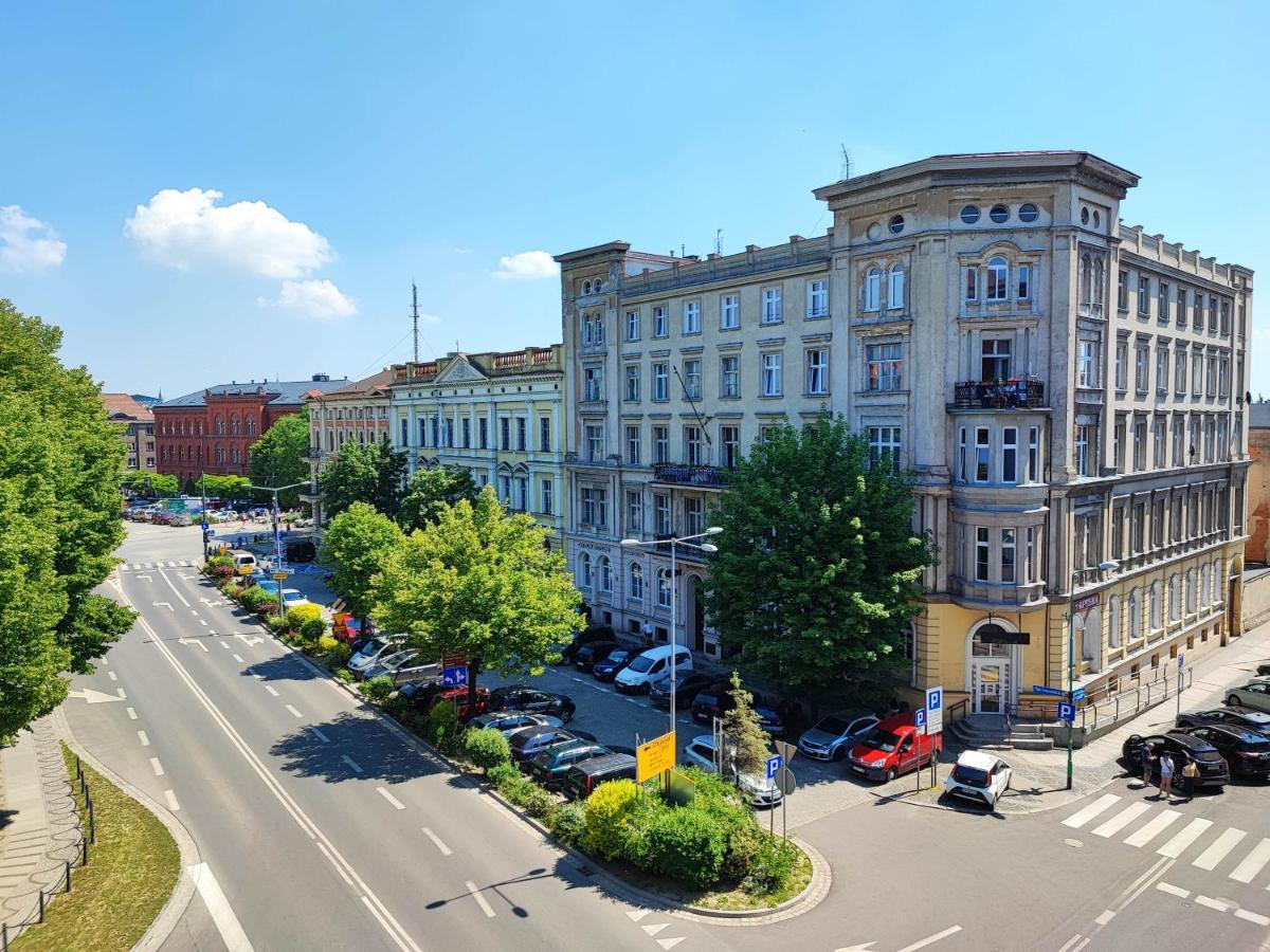 Centrum Grand Apartament Apartment Świdnica Exterior foto